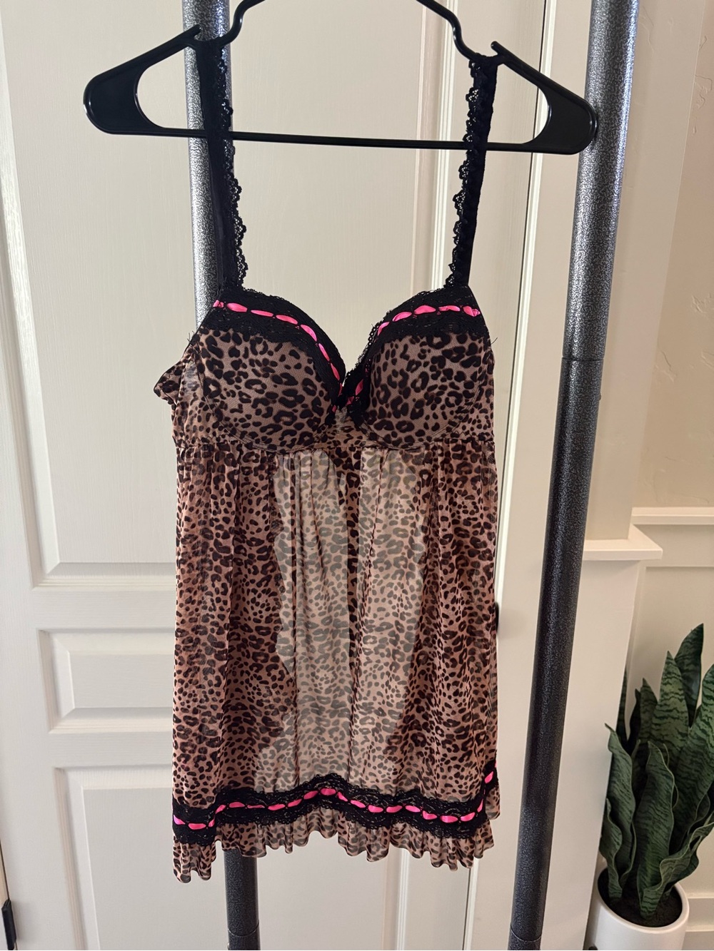NIGHTIE // SLIP Sheer Leopard-Print Babydoll Chemise with Pink Trim